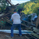 Illustration for article titled West Virginia Man Discovers Incredible 1967 Porsche 911 Buried Under A Fallen Barn